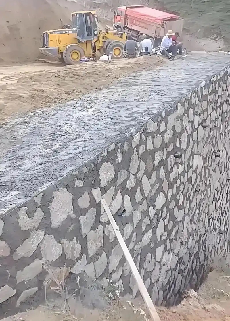 大同浑源县边坡加固